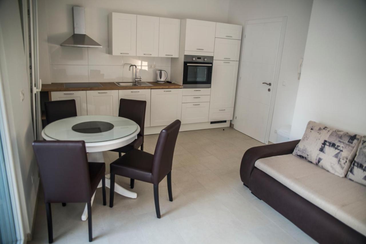 Diamant Apartments Baška Voda Exteriör bild
