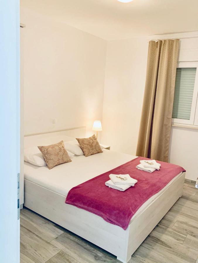 Diamant Apartments Baška Voda Exteriör bild