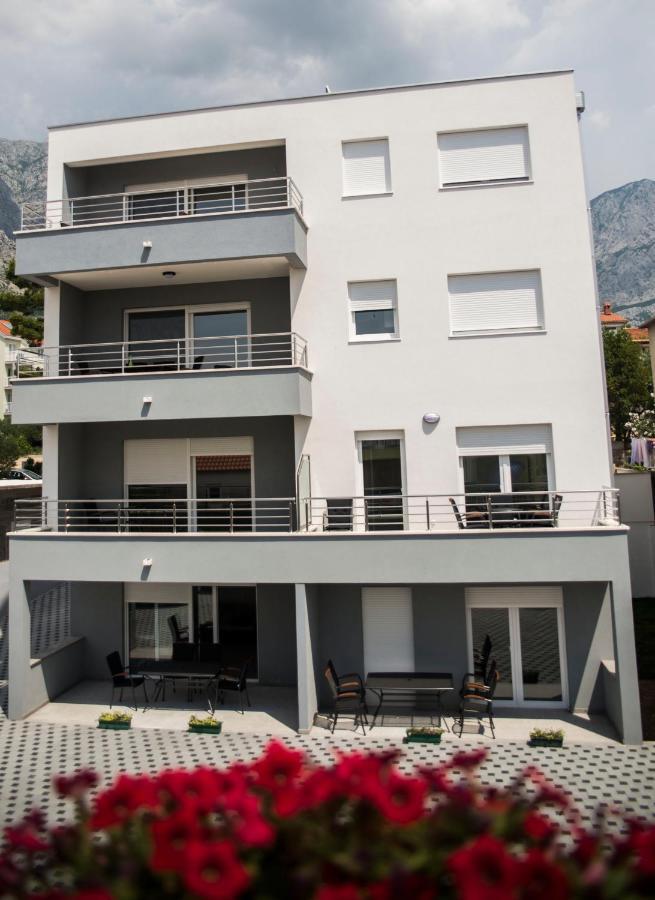 Diamant Apartments Baška Voda Exteriör bild