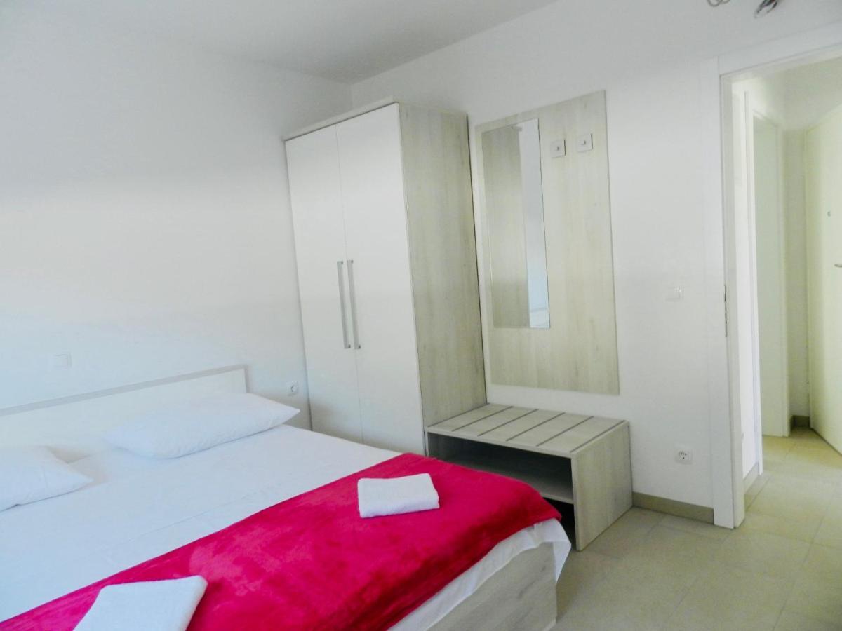 Diamant Apartments Baška Voda Exteriör bild