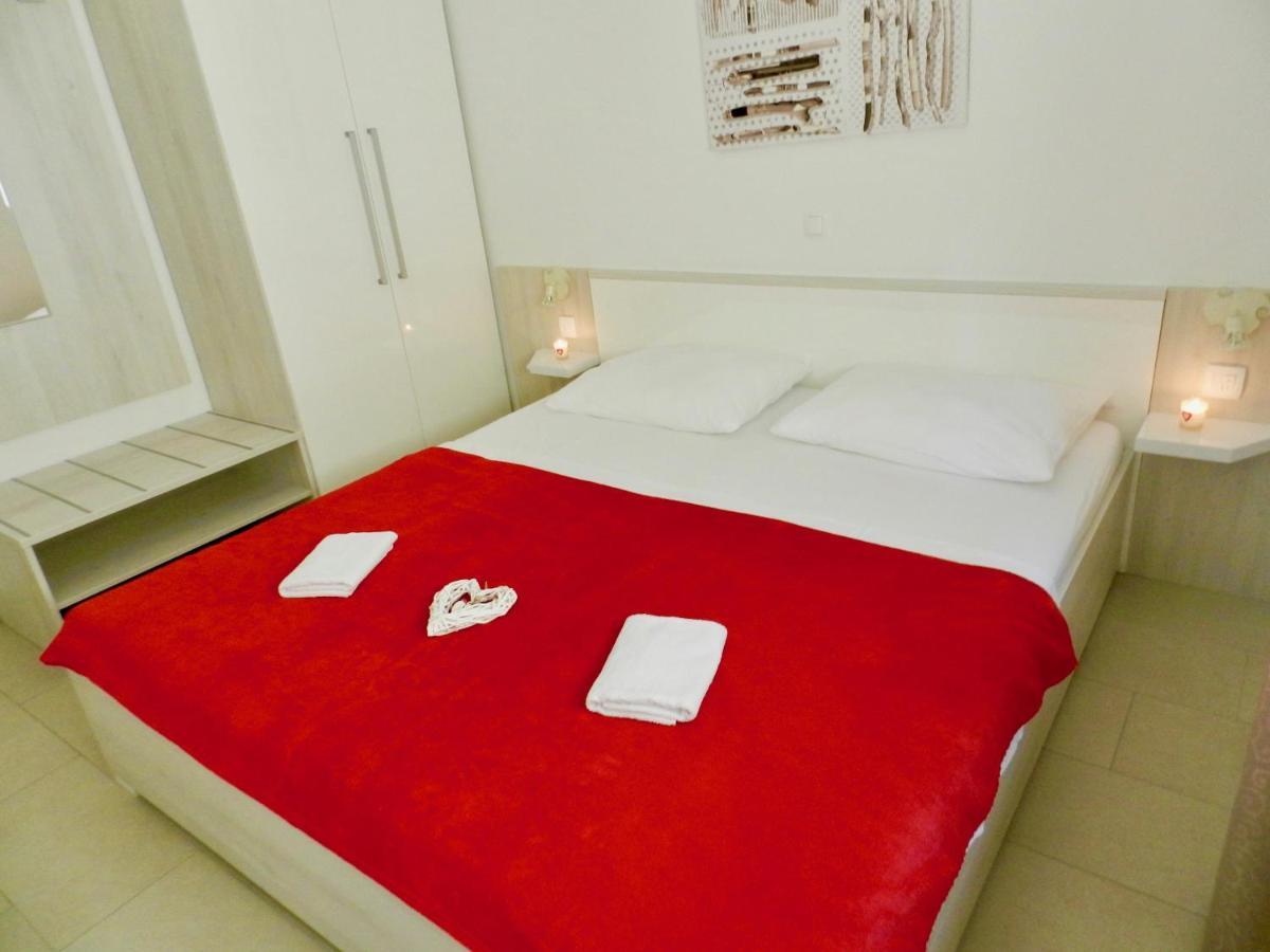 Diamant Apartments Baška Voda Exteriör bild