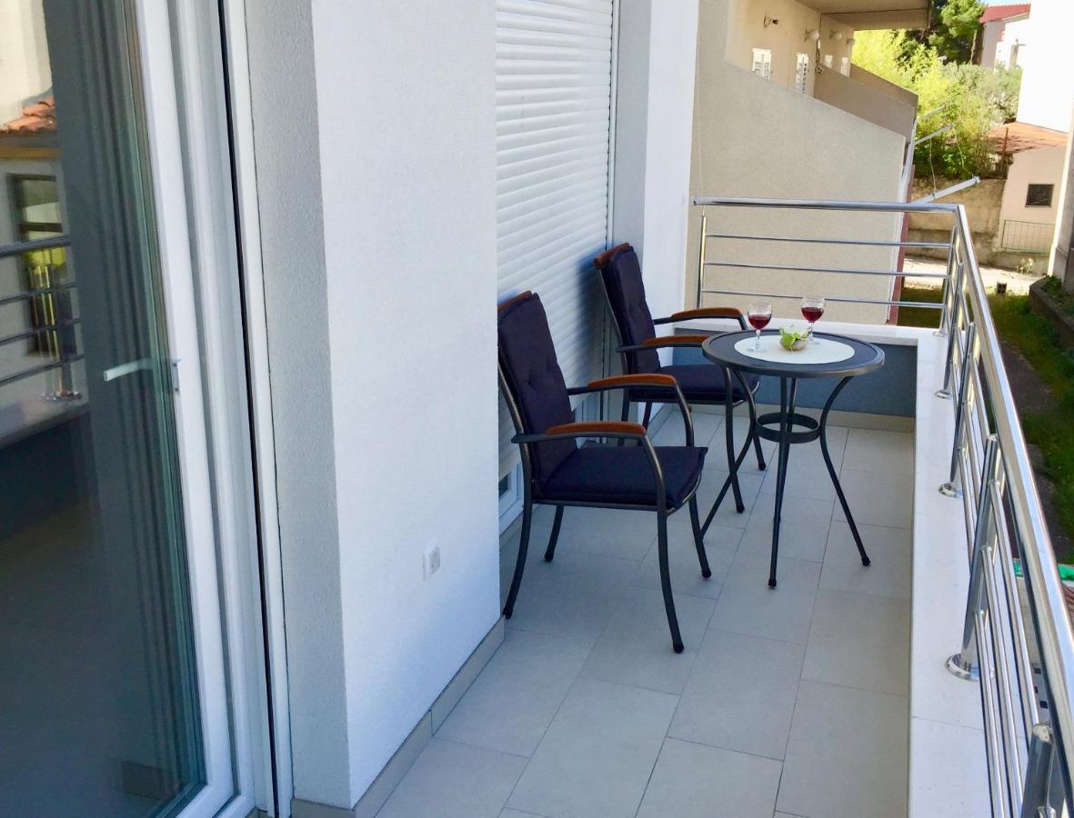 Diamant Apartments Baška Voda Exteriör bild